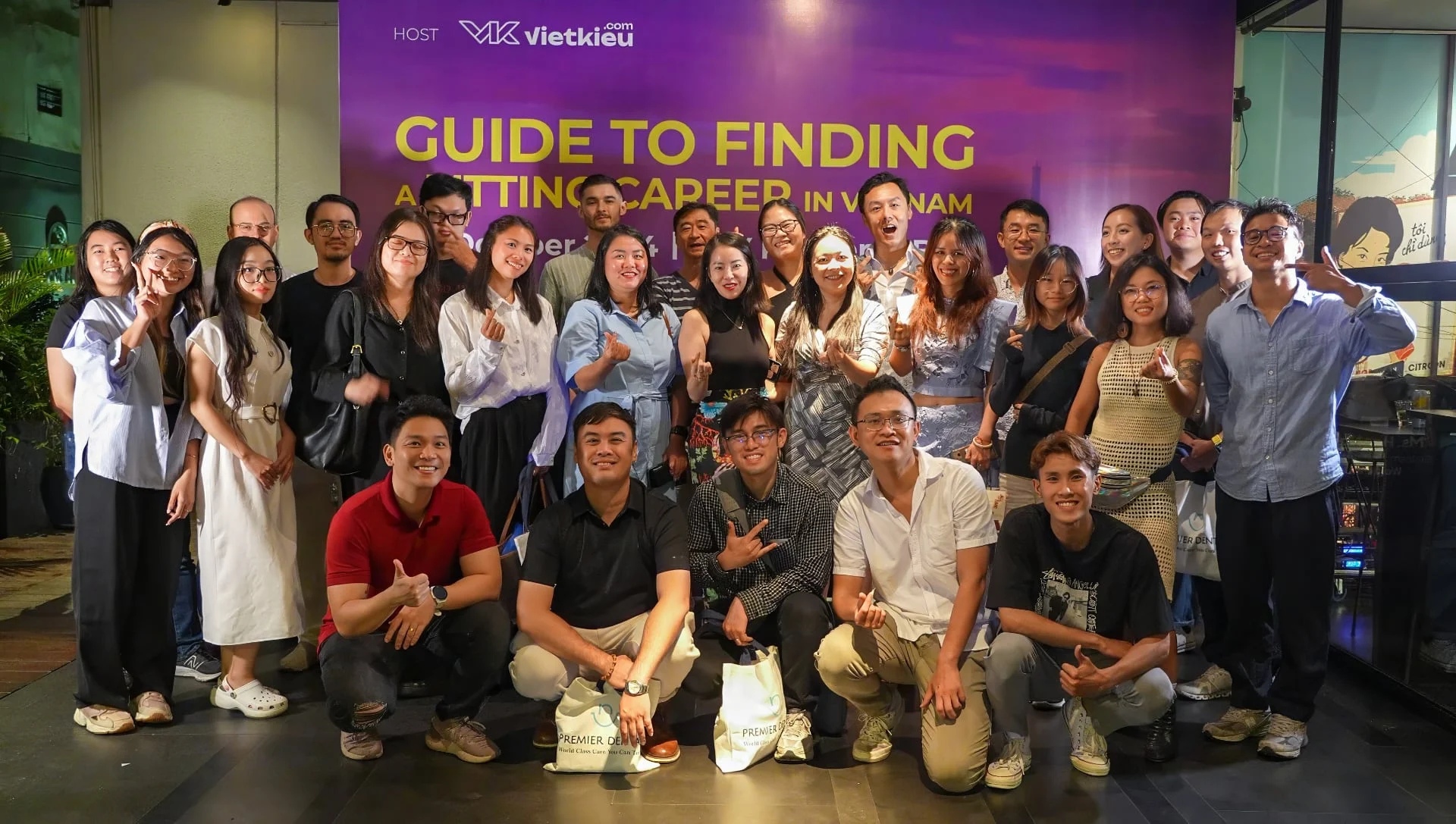 vk event - Vietnam Is Awesome Ambassadors & Leaders Meetup - Talent Show