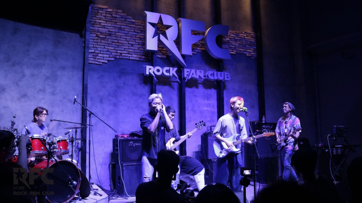 301736705 10159394418252600 6011087652382707711 n - Live Music in Saigon: 12 Epic Spots for 2024 Nightlife