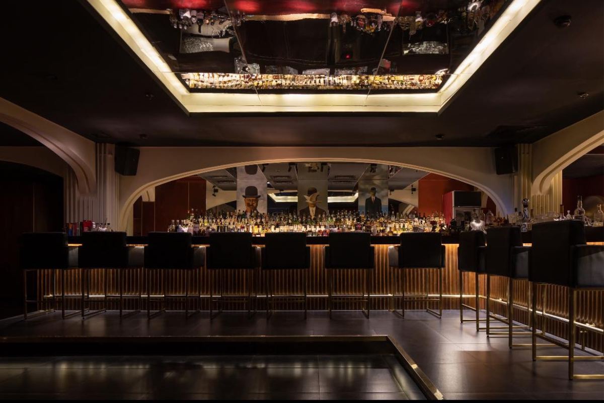 448761745_789664580041832_4760247929956193557_n Rabbit Hole, a hidden speakeasy bar in Saigon