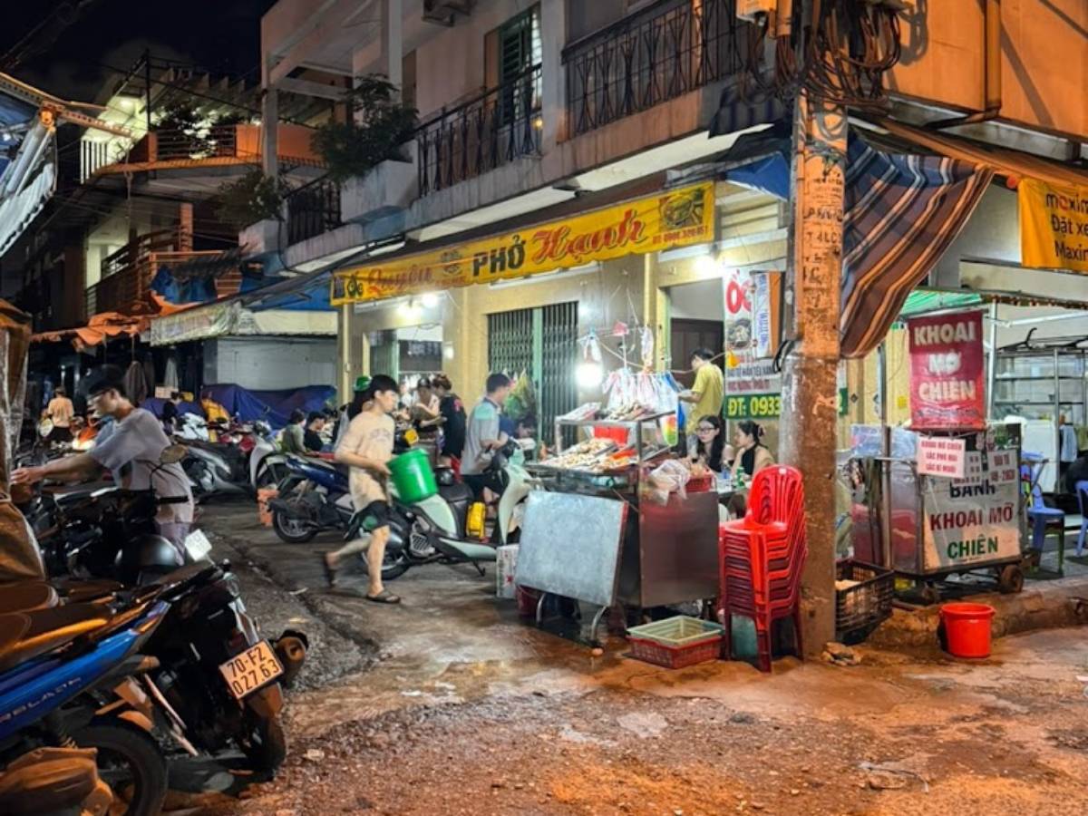 Oc Quyen - A Guide to the Best Seafood Restaurants in Ho Chi Minh City