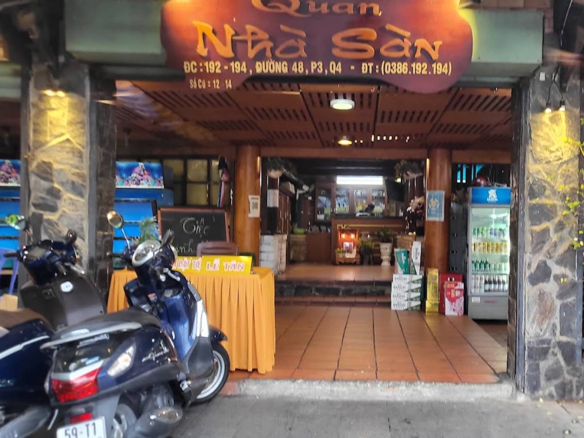 Quan Nha Son - A Guide to the Best Seafood Restaurants in Ho Chi Minh City