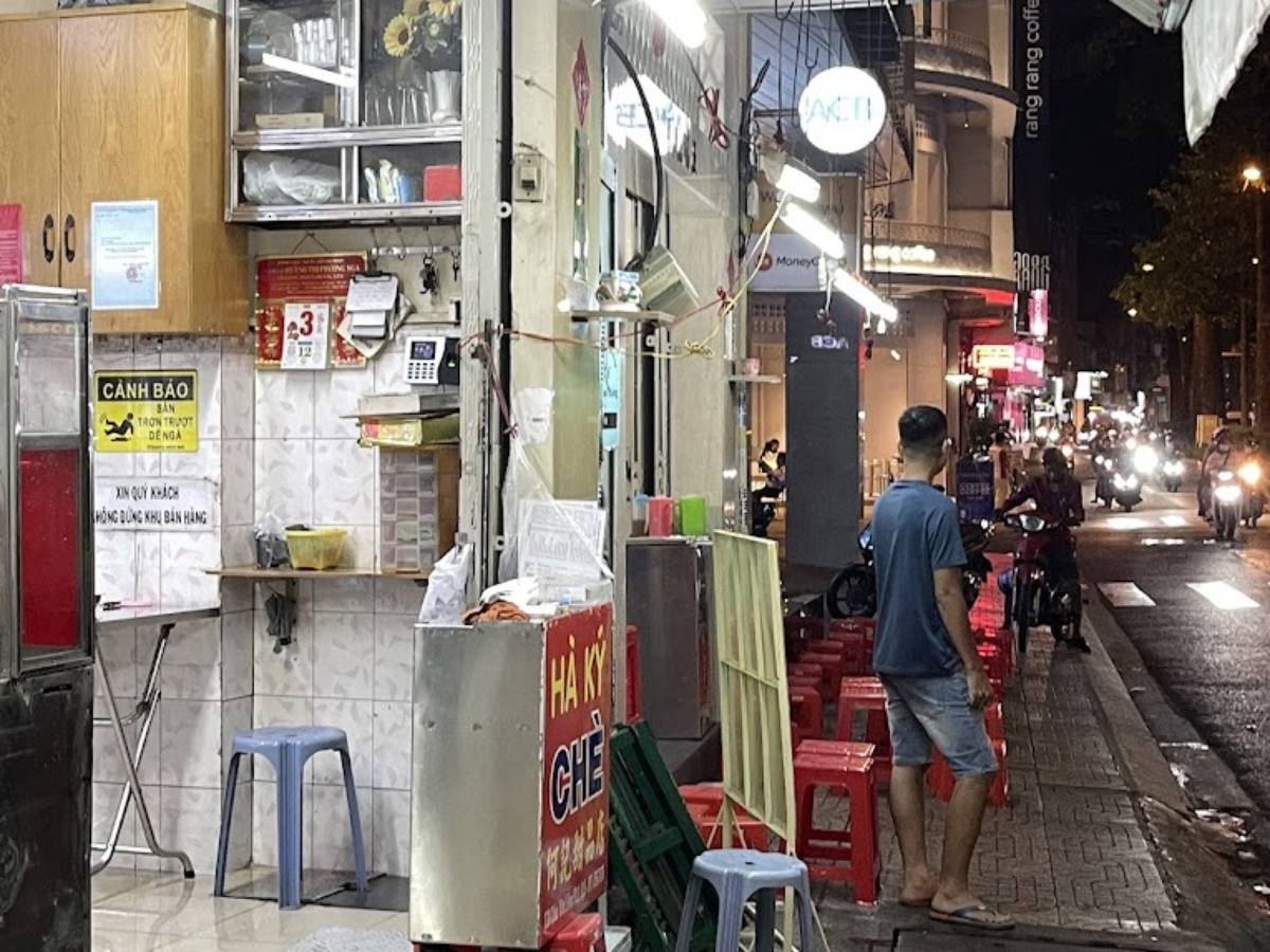 quan che 1 - 4 Irresistible Vietnamese Desserts In Ho Chi Minh You Need To Try Today