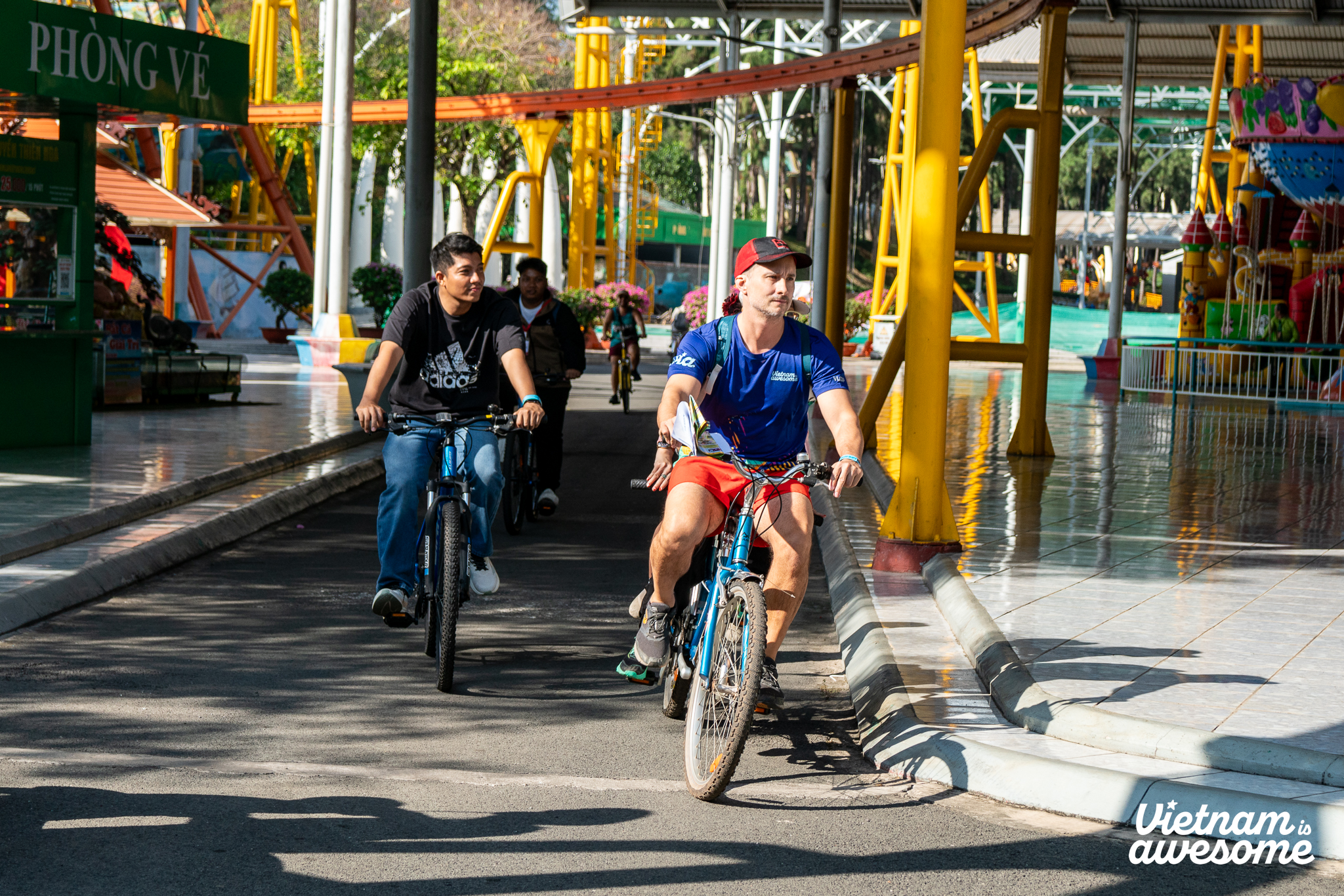 Cycling Adventure at Suoi Tien Theme Park: A Thrilling Showcase of Community and Team Spirit 2 CASuoiTien 14 - Cycling Adventure at Suoi Tien Theme Park: A Thrilling Showcase of Community and Team Spirit