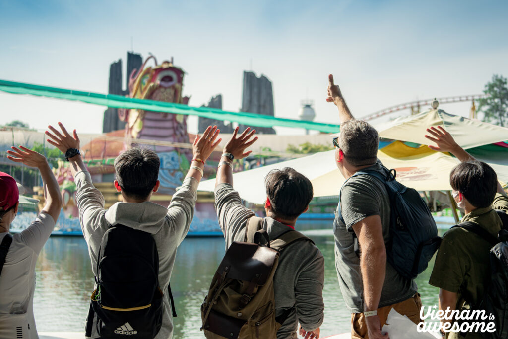 Cycling Adventure at Suoi Tien Theme Park: A Thrilling Showcase of Community and Team Spirit 18 suoi tien 10 - Cycling Adventure at Suoi Tien Theme Park: A Thrilling Showcase of Community and Team Spirit