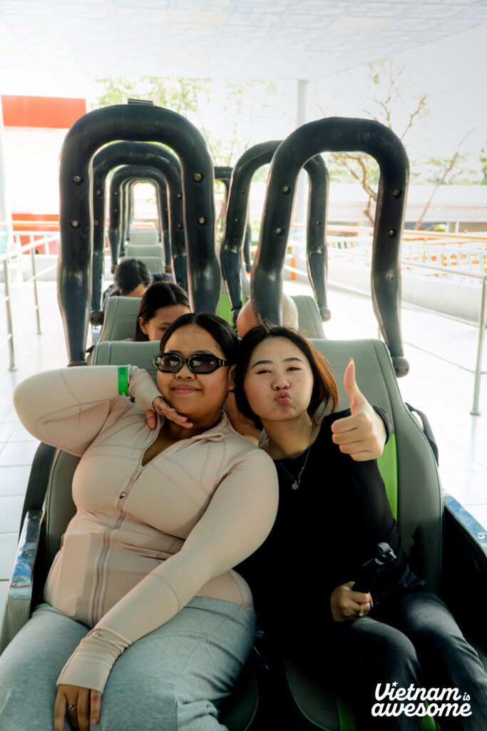 Cycling Adventure at Suoi Tien Theme Park: A Thrilling Showcase of Community and Team Spirit 14 suoi tien 12 - Cycling Adventure at Suoi Tien Theme Park: A Thrilling Showcase of Community and Team Spirit