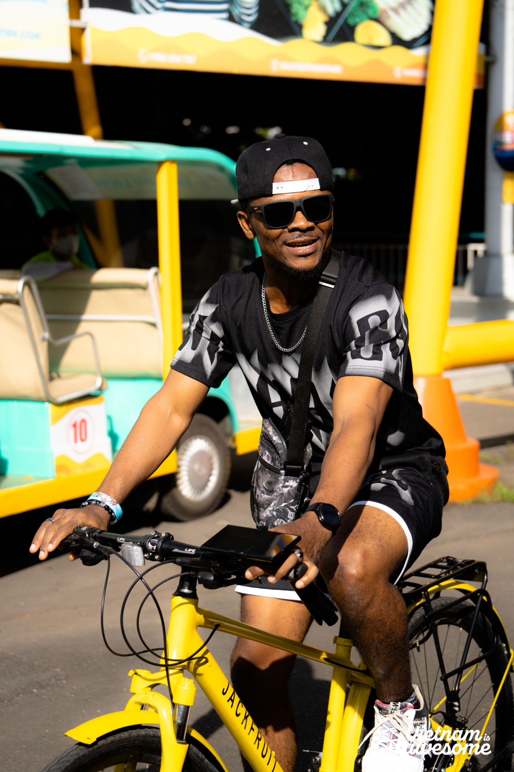 Cycling Adventure at Suoi Tien Theme Park: A Thrilling Showcase of Community and Team Spirit 3 suoi tien 15 scaled - Cycling Adventure at Suoi Tien Theme Park: A Thrilling Showcase of Community and Team Spirit